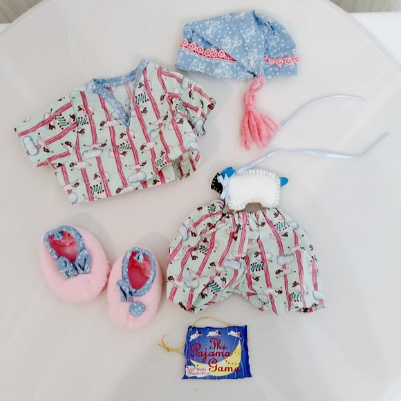 Muffy VanderBear The Pajama Game Outfit